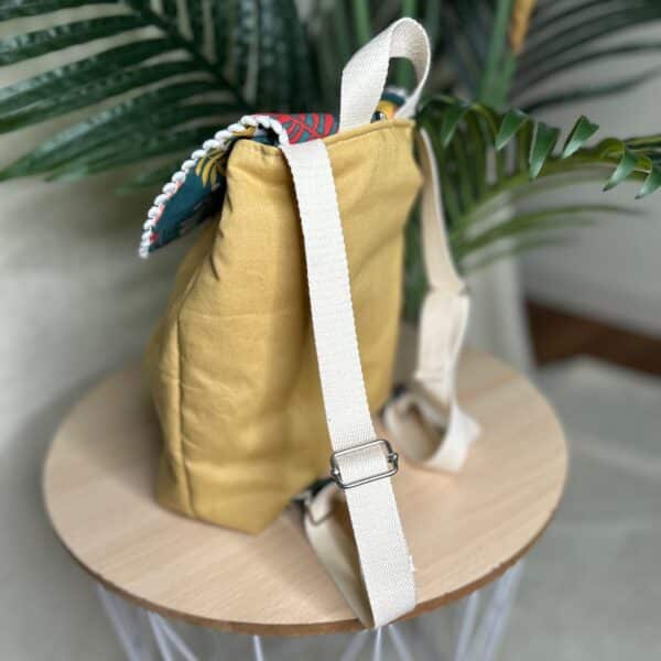 sac à dos enfant maternelle avec tissu doré et jungle vert personnalisable