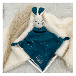 Doudou lapin pour enfant personnalisable avec tissu bleu paon